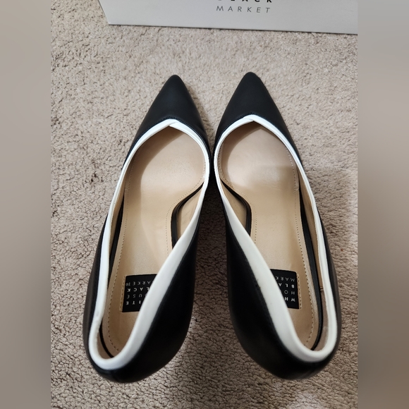 White House Black Market Holly Leather Stiletto Pump - Picture 4 of 9